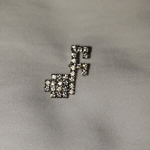 Silver Music Note Pin